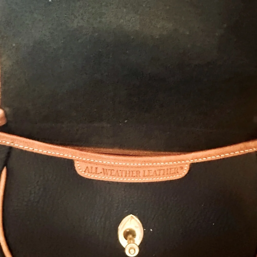 Dooney & Bourke 1980's  Cavalry Trooper  Black -Tan | DB Horseshoe Strap Tabs